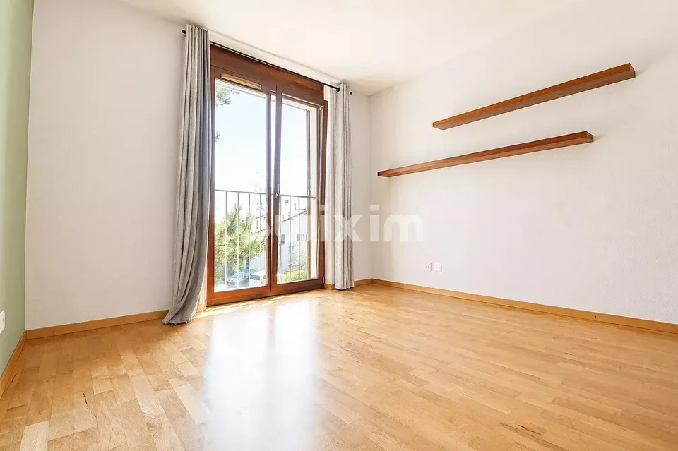 Helles Penthouse mit freiem Blick