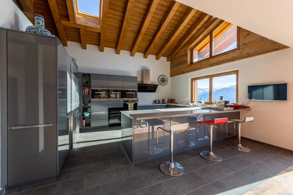 Appartement penthouse de 6,5 pièces époustouflant au cœur d'Anzère