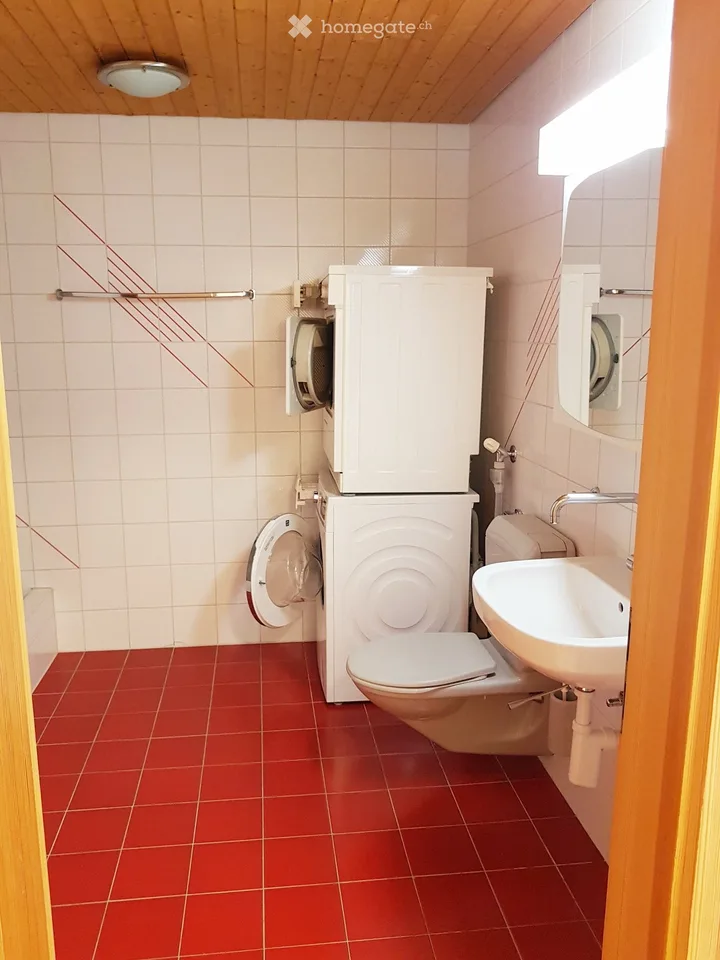 Appartement 4 ½ pièces, ensoleillé, situé dans un quartier calme