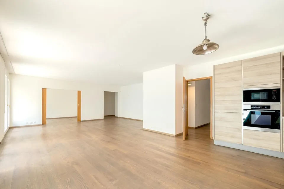Élégant appartement traversant à Trembley