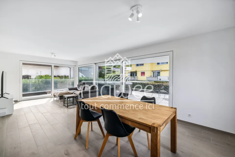 Eleganz, Komfort und außergewöhnliche Terrasse im Herzen von Leytron!