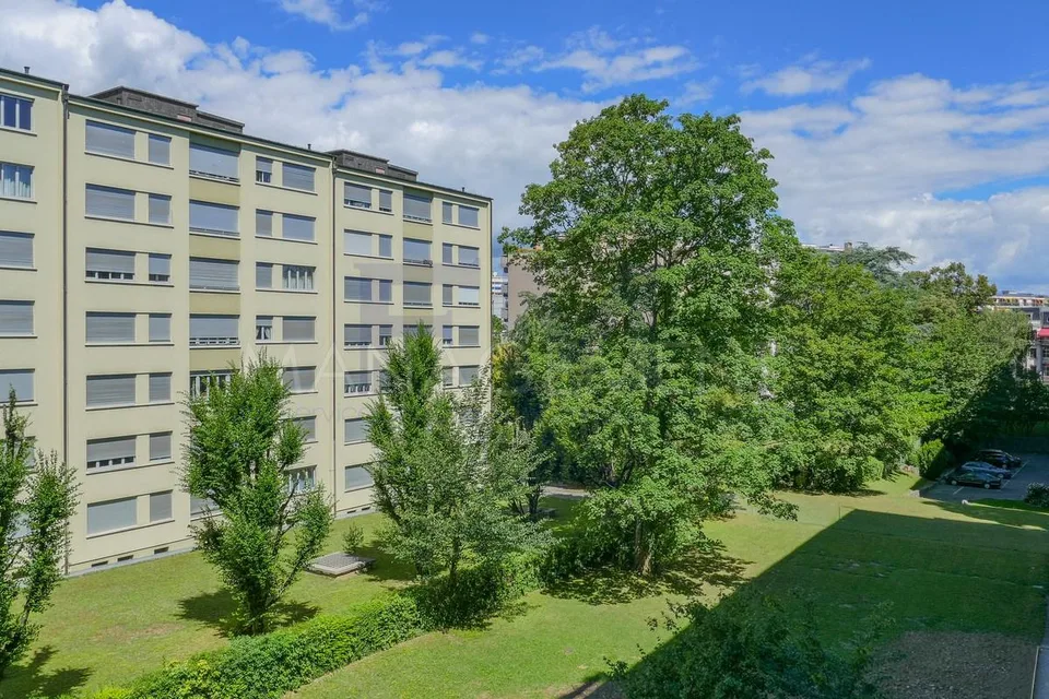 Avenue Wendt - 3 locali di circa 54 m² al 3° piano