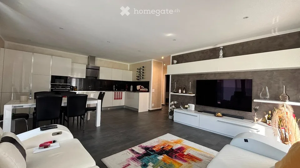 Appartement moderne et confortable de 2,5 pièces avec climatisation
