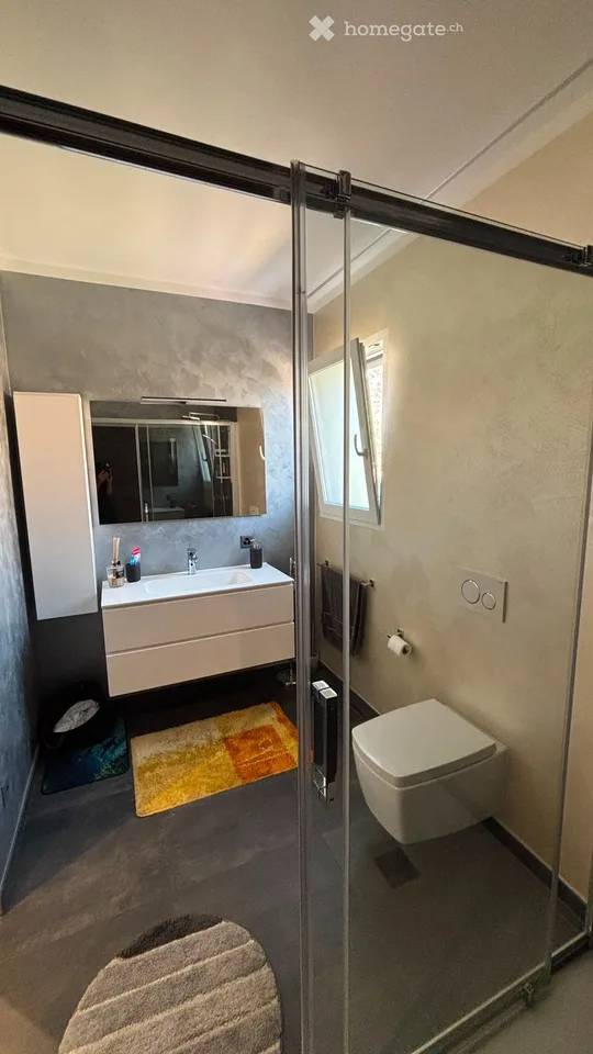 Appartement moderne et confortable de 2,5 pièces avec climatisation