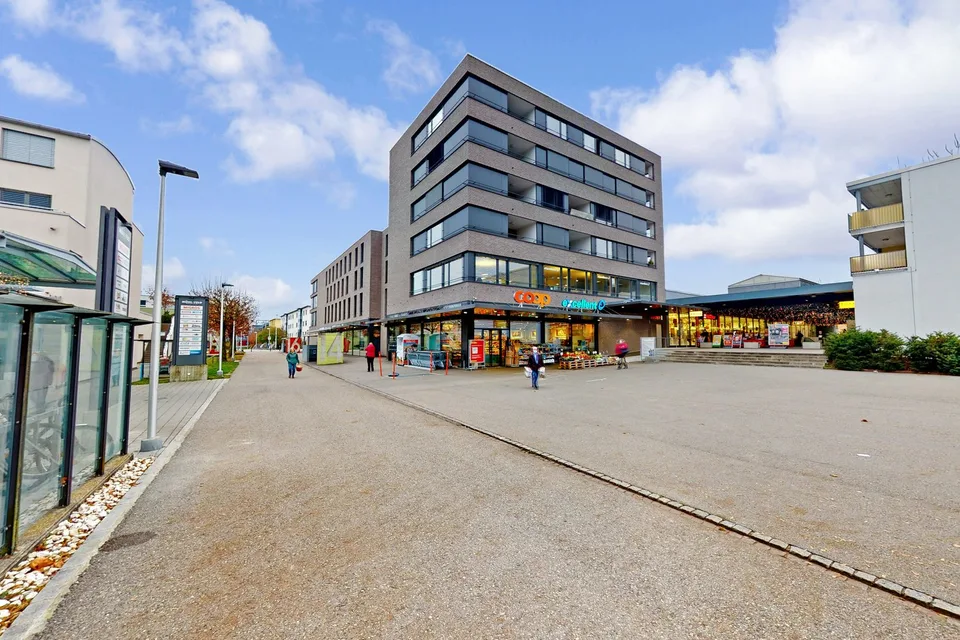Einstellhallenplatz zu Vermieten!