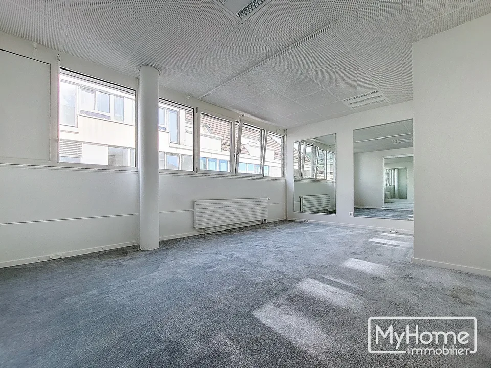 Superbe surface commerciale de 346m2