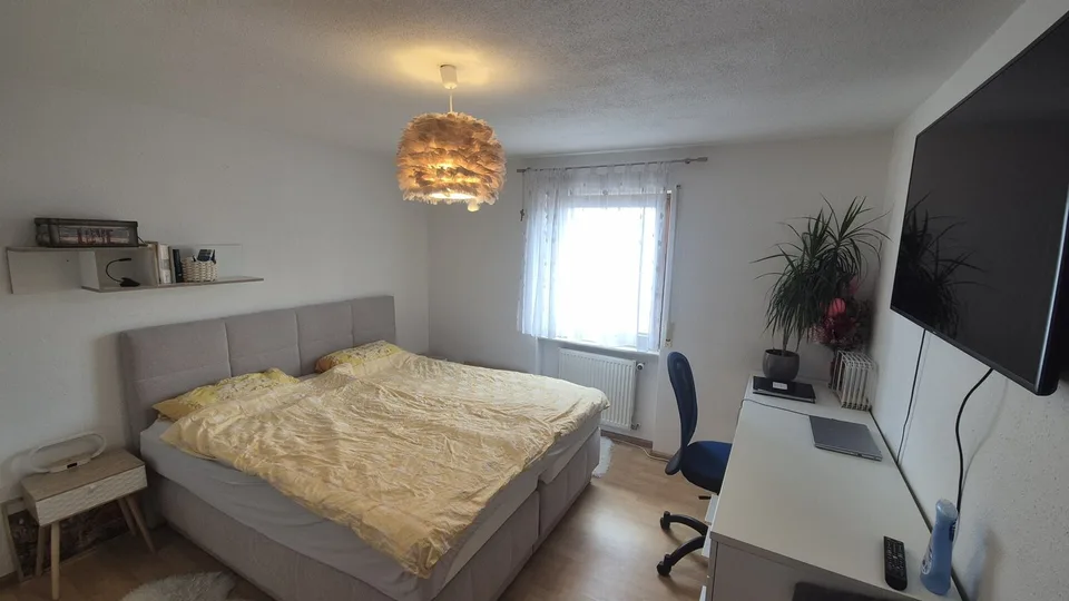 Erzingen - schöne 4 Zimmerwohnung zentral gelegen – Foto 6 von 12