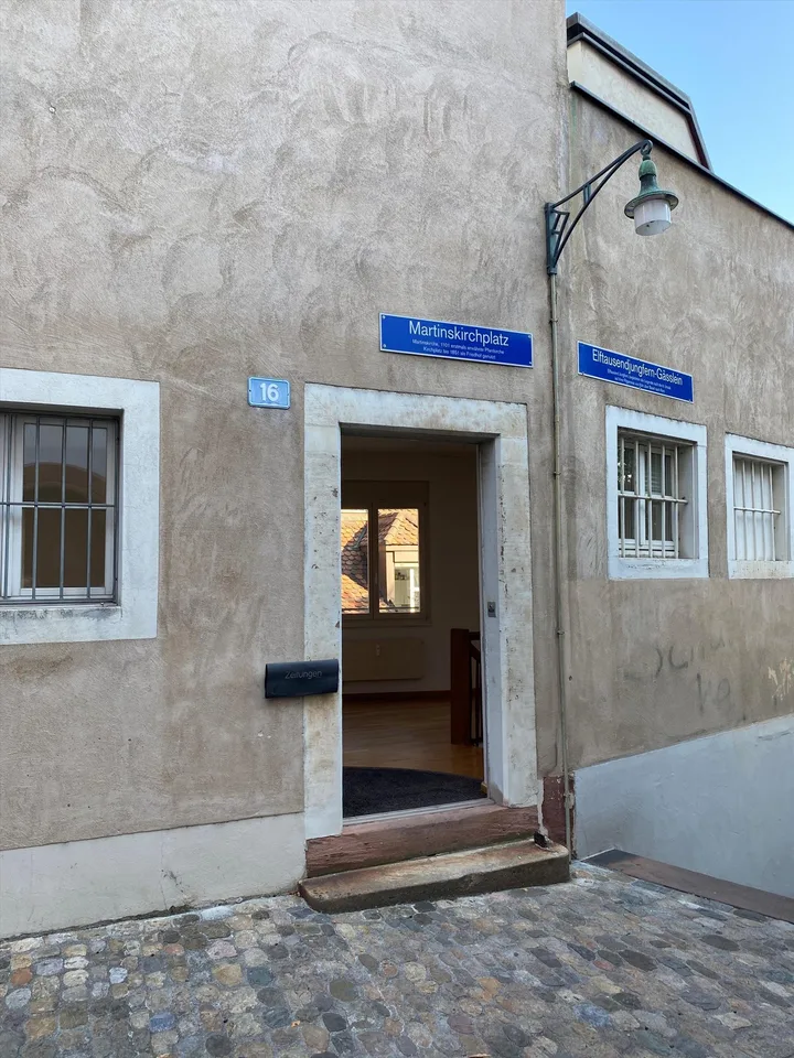 Schöne Altbauwohnung im Herzen von Basel