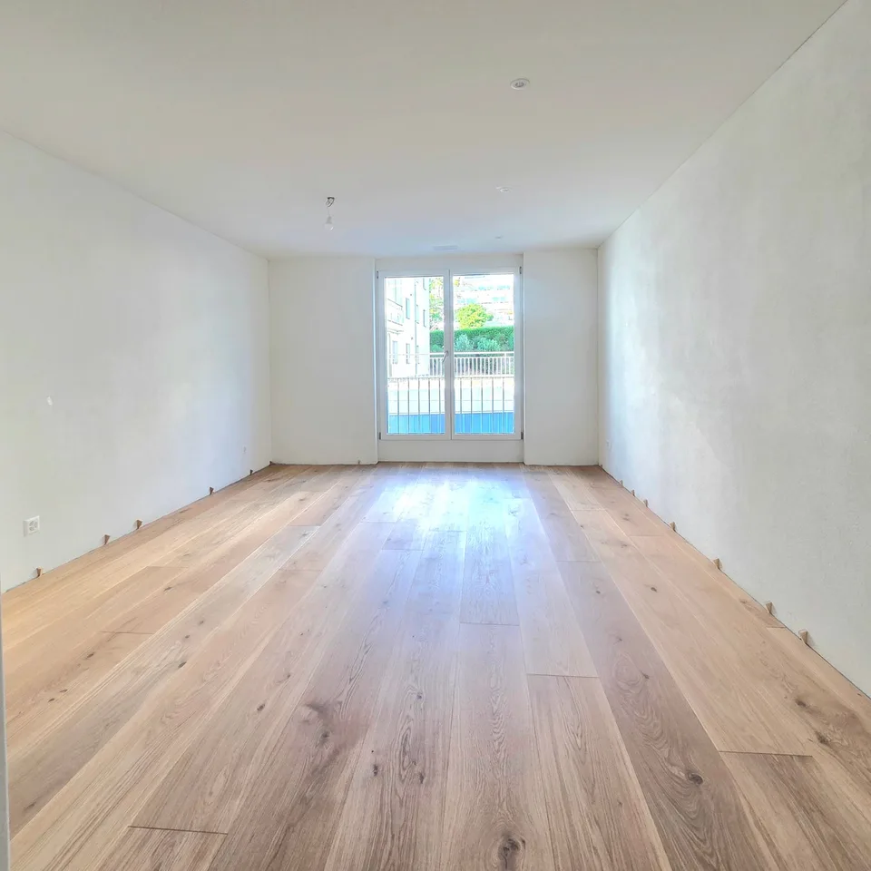 Erstvermietung: exklusive 4,5-Zimmer-Wohnung im Eigentumsstandard mit grosszügigem Grundriss