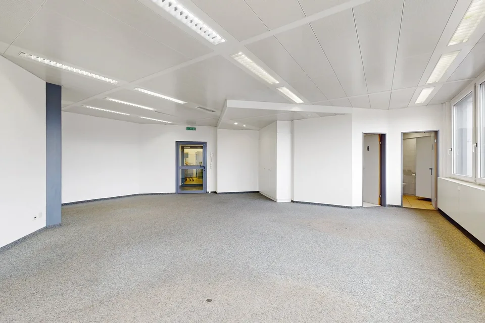 Bureaux et locaux commerciaux - GO! Maison commerciale à Oberentfelden - 130m2 – photo 7 sur 12