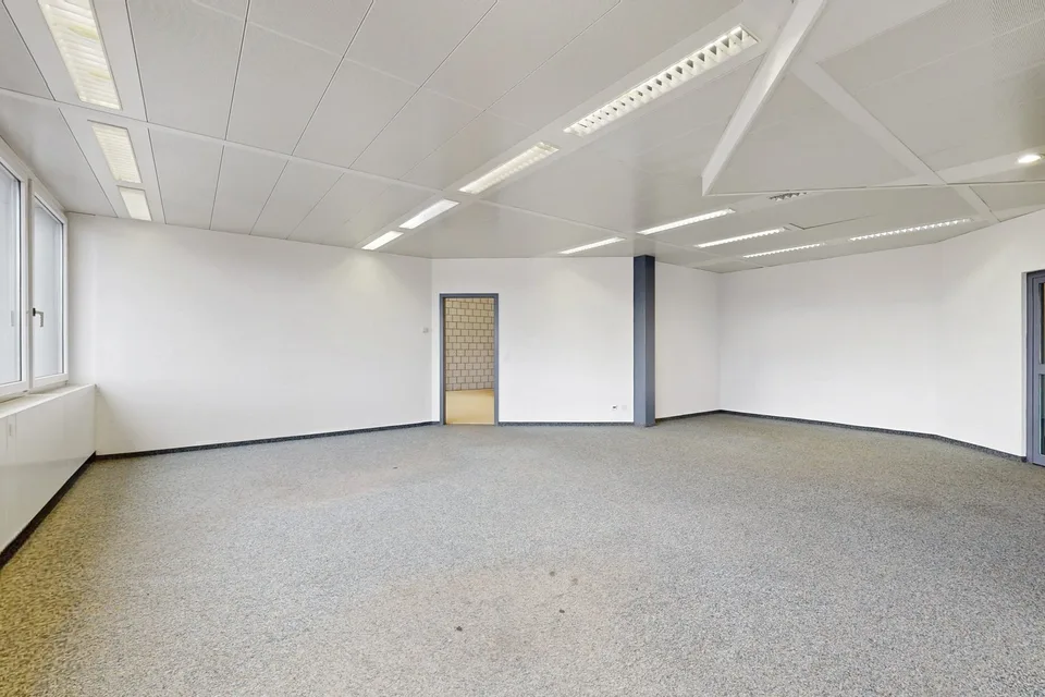 Bureaux et locaux commerciaux - GO! Maison commerciale à Oberentfelden - 130m2 – photo 6 sur 12