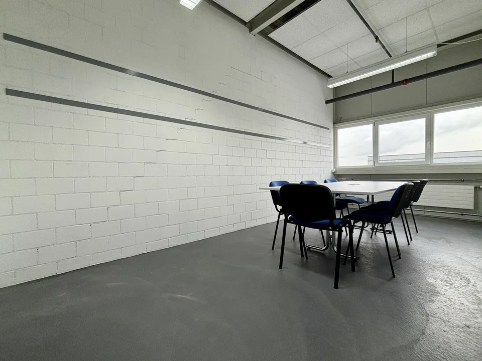 Bureau lumineux (16,7 m2) au WORKPLACE1 Oensingen