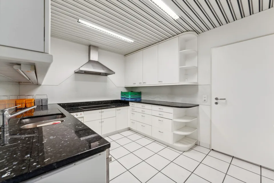 Spazio di ufficio e commerciale attraente (625 m2) con flessibilità massima a Luzern-Littau – foto 8 di 12
