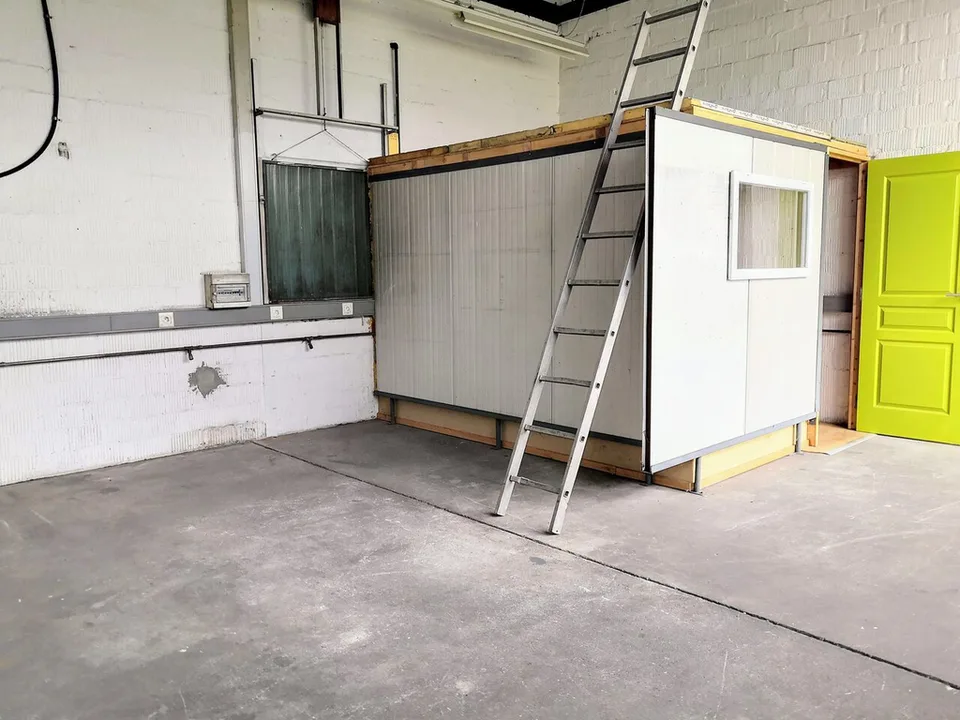 Porrentruy, surface commerciale de 330 m2 à louer – photo 7 sur 9