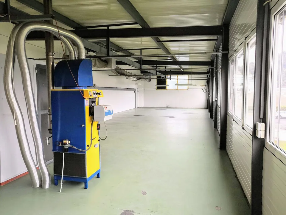 Porrentruy, surface commerciale de 330 m2 à louer – photo 9 sur 9
