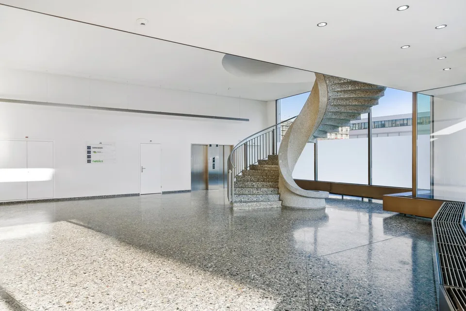 805 m² per idee con futuro – foto 9 di 12