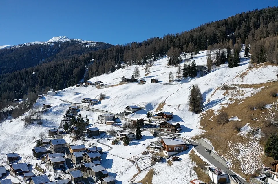 Building plot Rosacher in Mutten- Thusis municipality