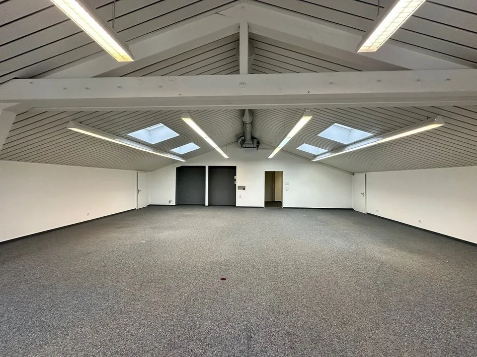Attraktive und helle Bürofläche an bester Lage in Uster