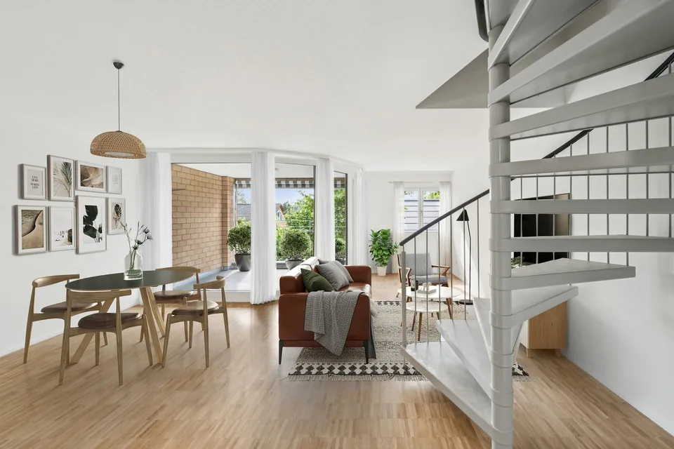 Erstbezug nach Sanierung -  Maisonettewohnung mit Gartensitzplatz