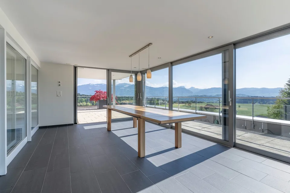 Appartamento mansardato elegante con panorama & privacy