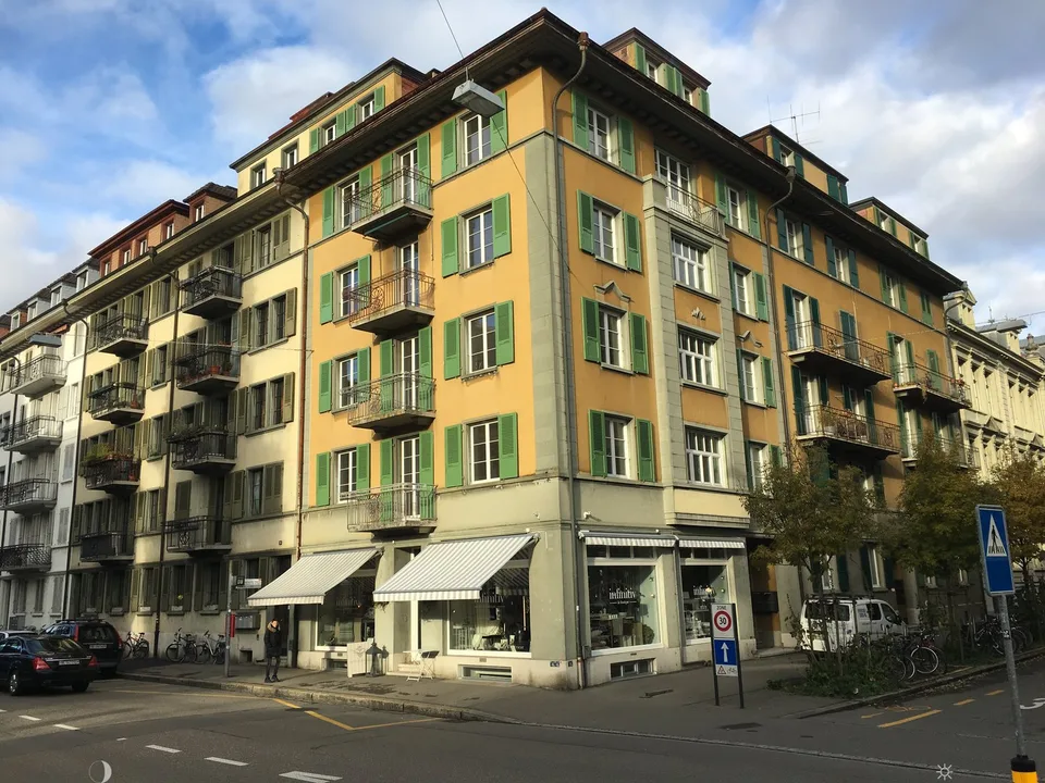 Einzigartiges Grosslokal auf zwei Etagen im Herzen von Biel