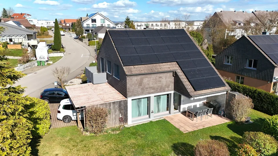 Charmantes 5.5-Zimmer-Einfamilienhaus in ruhiger Lage von Niederhasli