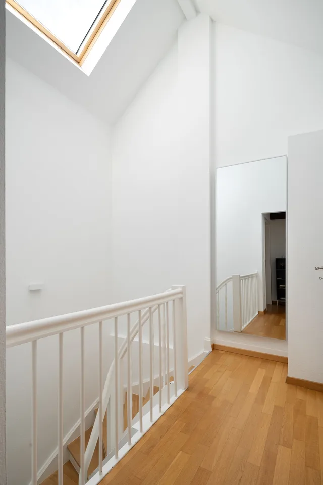 Appartamento mansardato ristrutturato con charme nella casa Baumgartner – foto 12 di 17