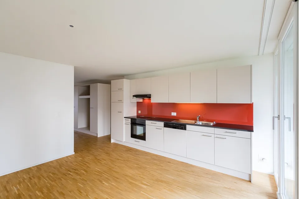 Appartement moderne et lumineux de 3,5 pièces avec espace de jardin