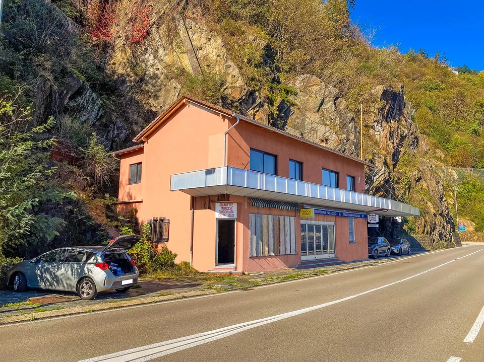Casa strategica al confine - strategisches Haus an der Grenze – photo 8 sur 14