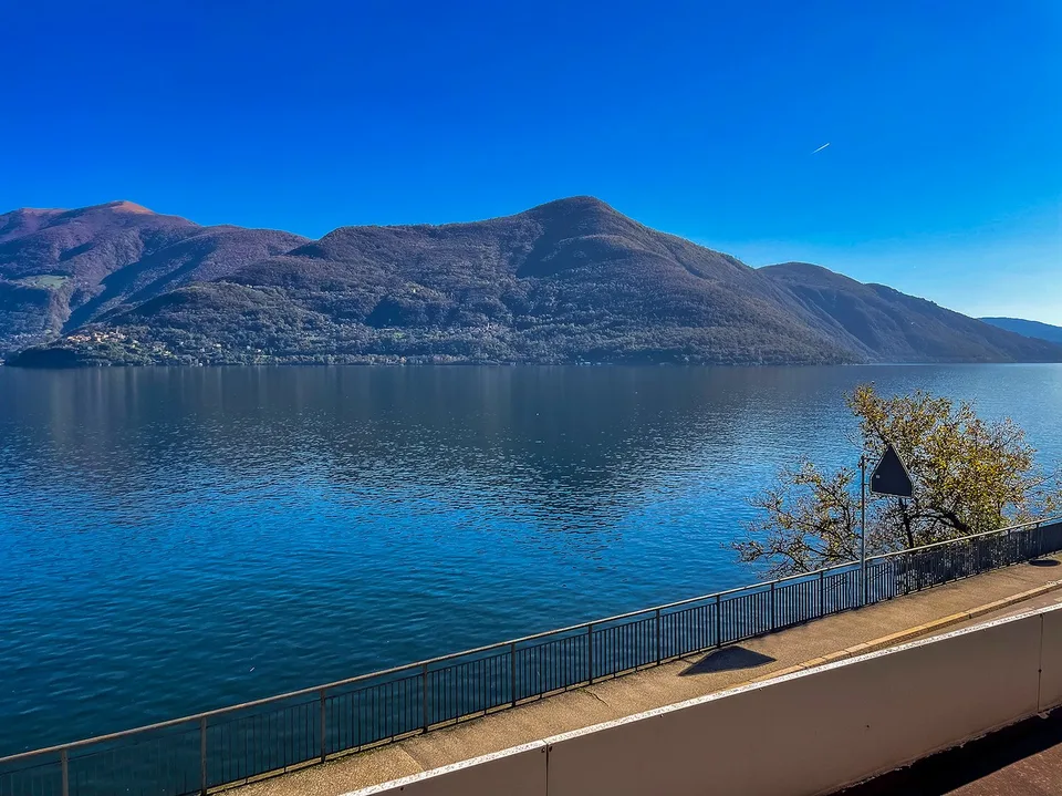 Casa strategica al confine - strategisches Haus an der Grenze