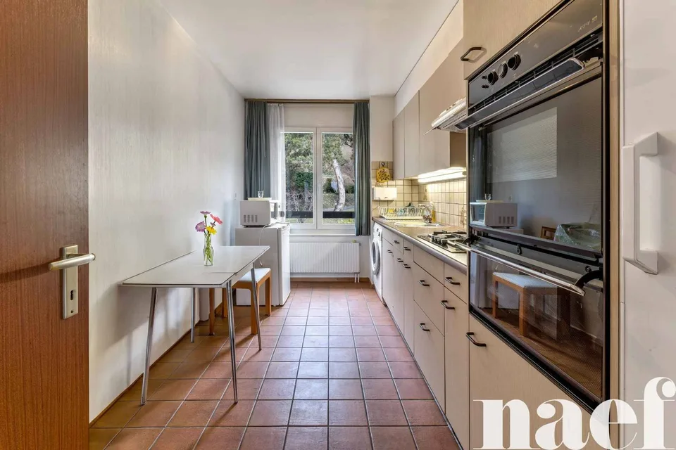 Bel appartamento di 4.5 locali con vista mozzafiato sul lago in vendita a Montreux – foto 10 di 13