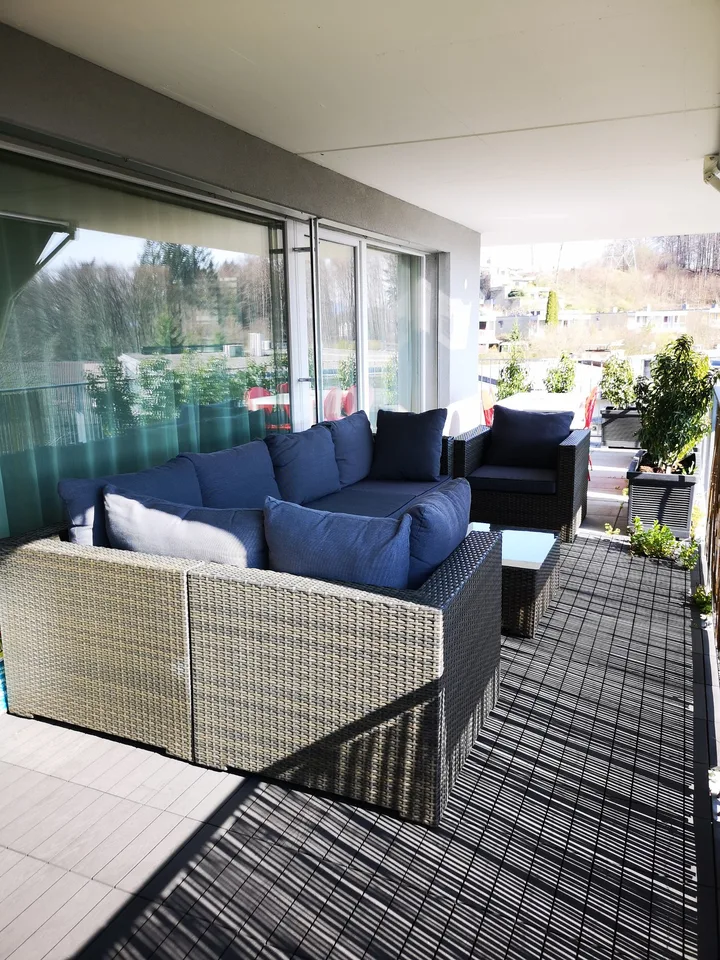 Grosszügige Erdgeschosswohnung mit modernem Ausbaustandard in Herrenschwanden