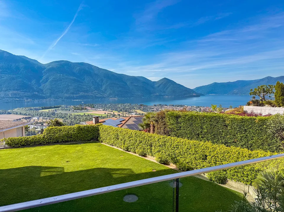 Appartamento 3.5 locali con giardino e vista panoramica sul lago – photo 8 sur 29