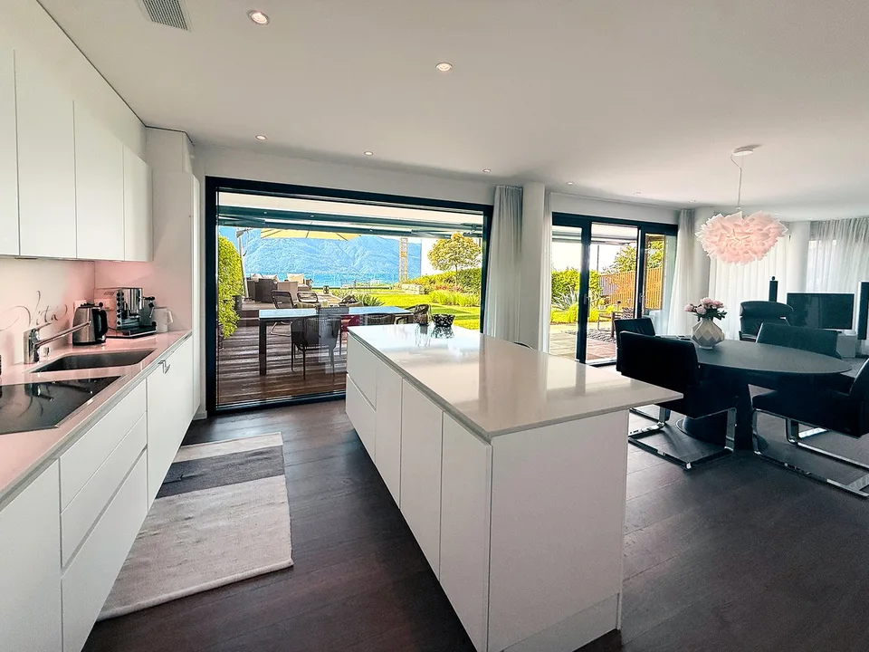 Appartamento 3.5 locali con giardino e vista panoramica sul lago – photo 13 sur 29