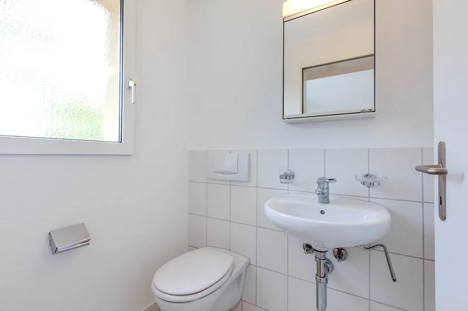 Moderne 4.5-Z'Maisonette-Wohnung in Reinach