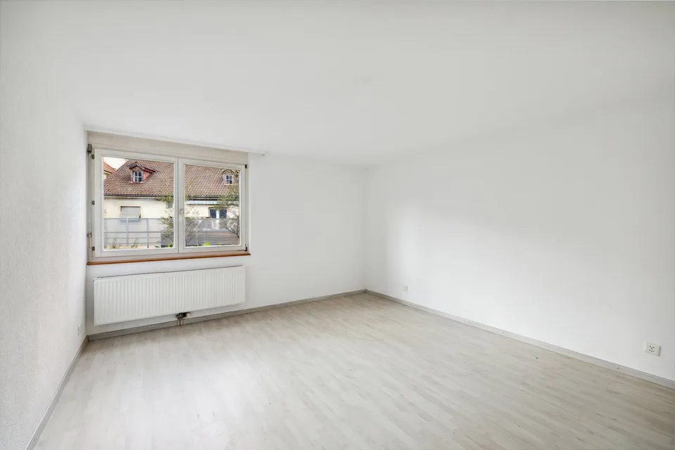Offerta speciale - Appartamento di 4 locali luminoso al 2° piano a Moutier – foto 6 di 7