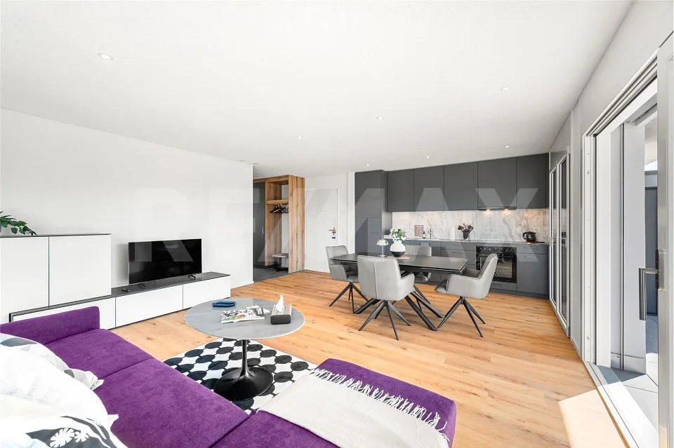 Magnifique attique meublé de 2,5 pièces avec terrasse de 65 m² à Avenches – photo 10 sur 13