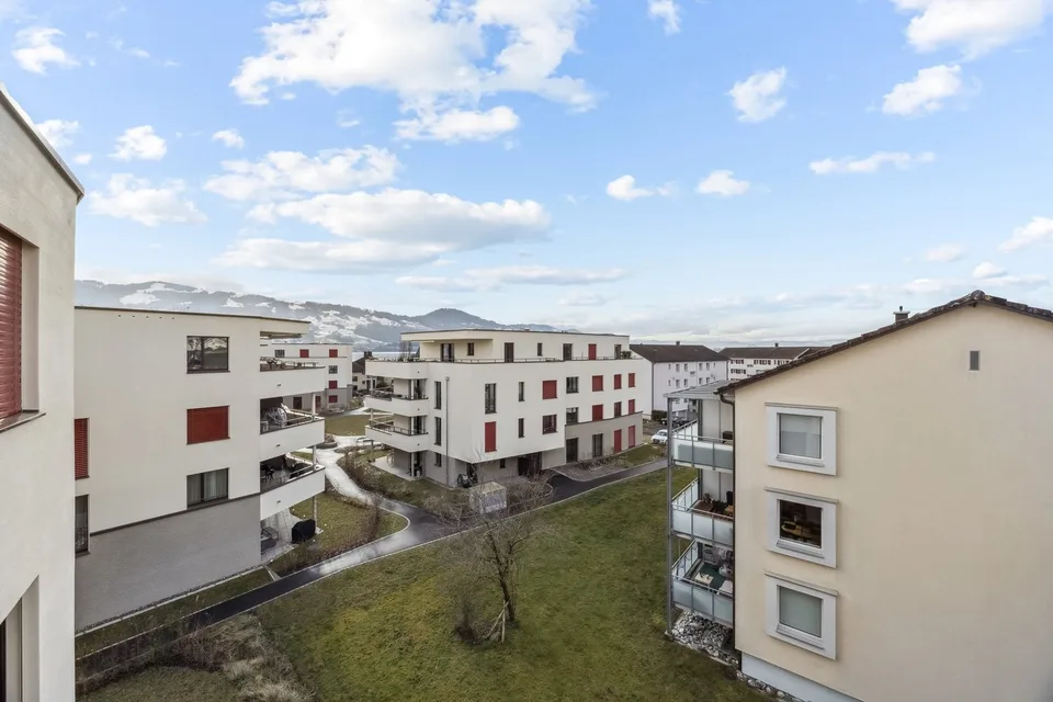 Neubauwohnung an traumhafter Lage direkt am Seeufer in Rapperswil-Jona – Foto 12 von 12