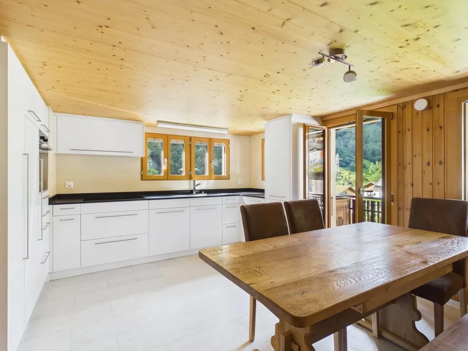 Charmante Duplexwohnung mit alpinem Charakter in Kalpetran