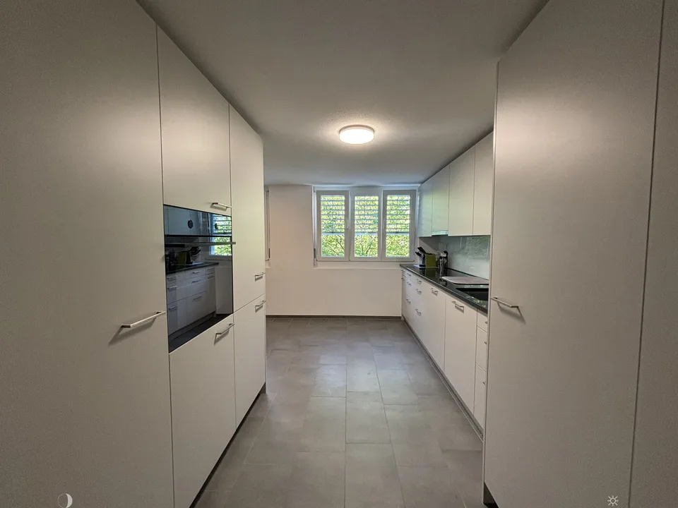 Helle, renovierte 4.5-Zimmer-Wohnung im 1. Obergeschoss