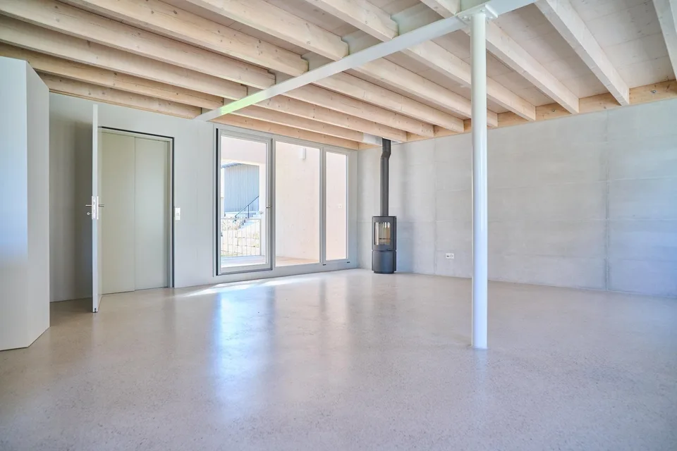 Modernes 5.5-Zimmer-Einfamilienhaus mit Lift bis ins 3. Obergeschoss – Foto 6 von 13