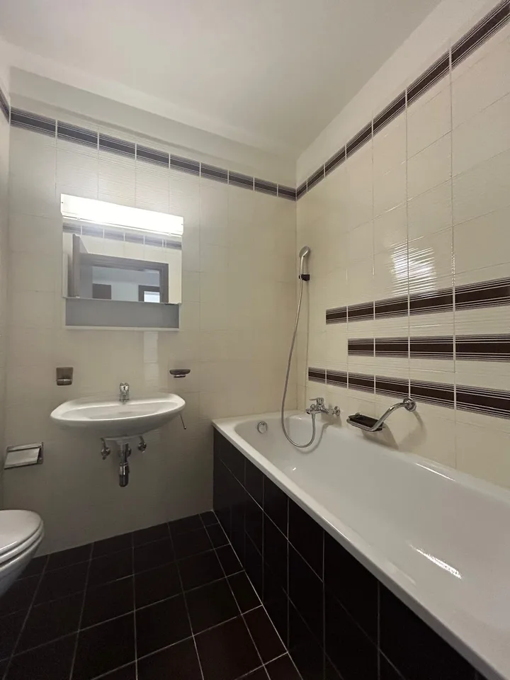 Helles 2.5-Zimmer-Apartment mit offenem Blick in Coldrerio