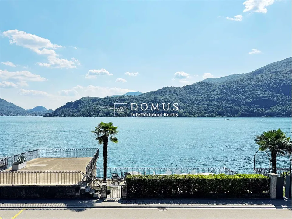 2,5 Zimmer mit Seeblick, Pool und Bootsliegeplatz