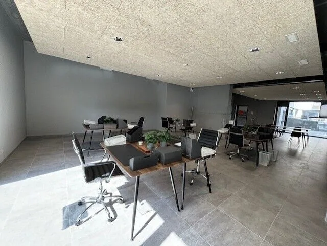 Delémont, surface commerciale de 118 m2 à louer - centre ville