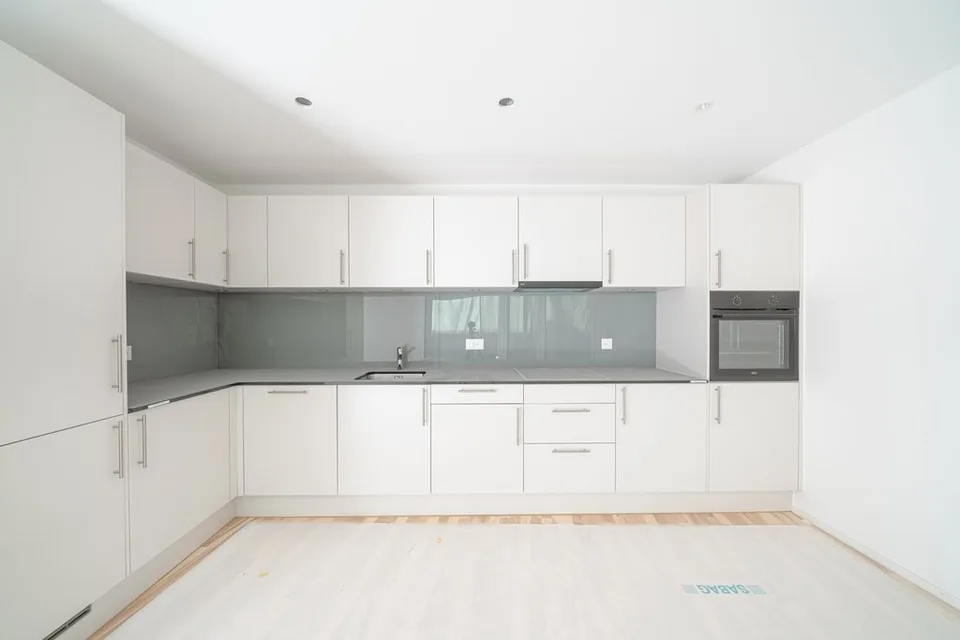 MODERNE WOHNUNG AN GUTER LAGE IN GRENCHEN