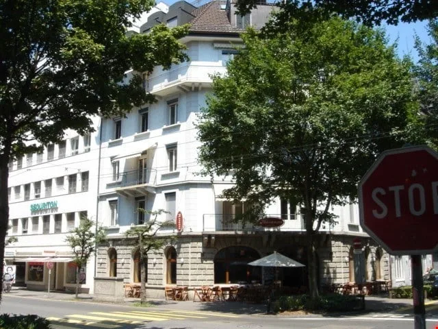 Garagenplatz mit Autolift im Herzen der Stadt Luzern