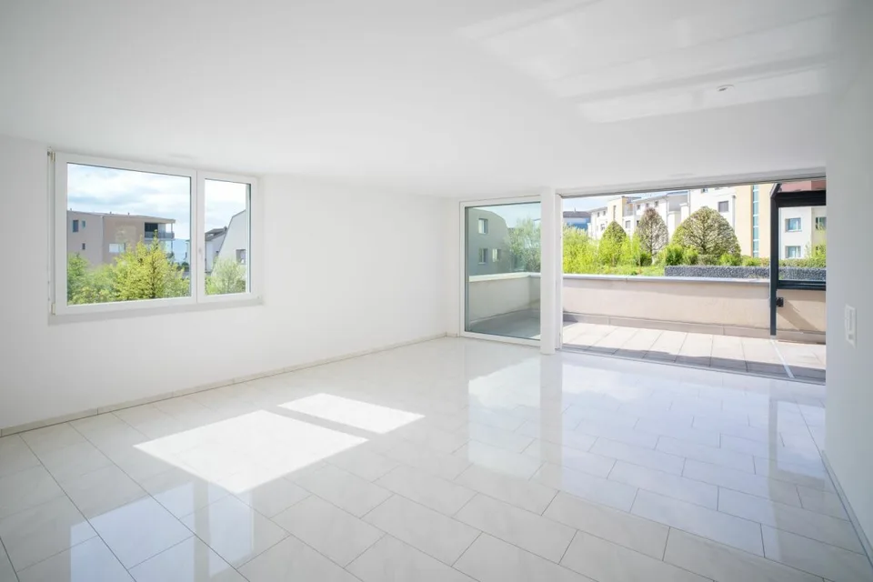 Appartement lumineux de 3,5 pièces dans un environnement verdoyant