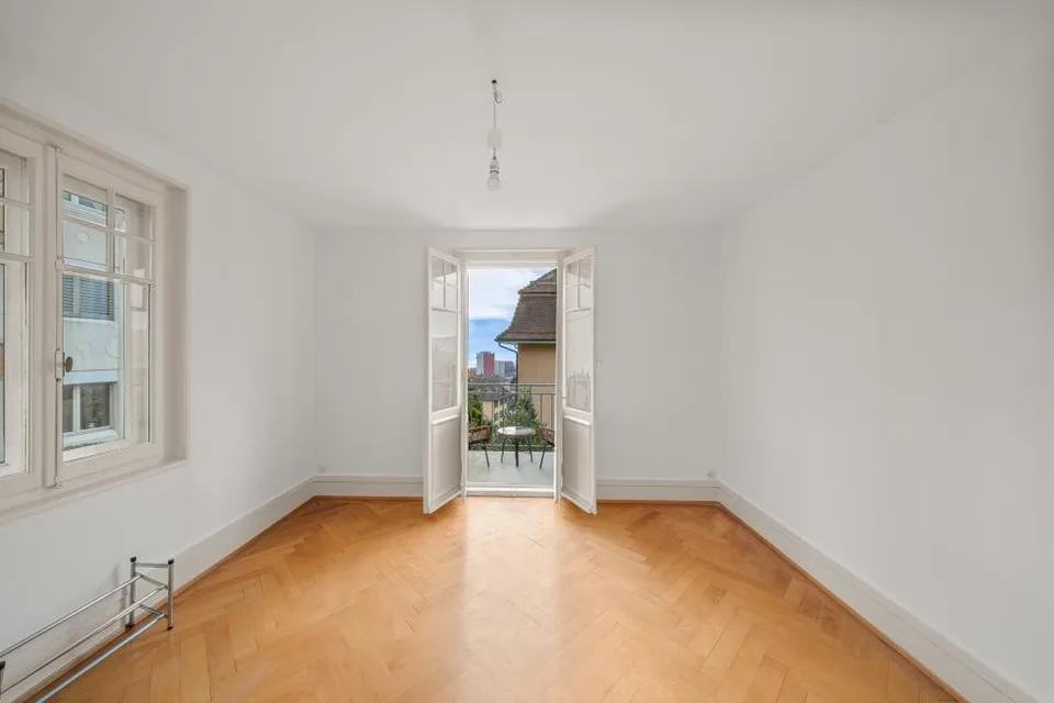 Elegante villa di carattere a Losanna con vista sul lago e potenziale di sviluppo. – foto 19 di 25