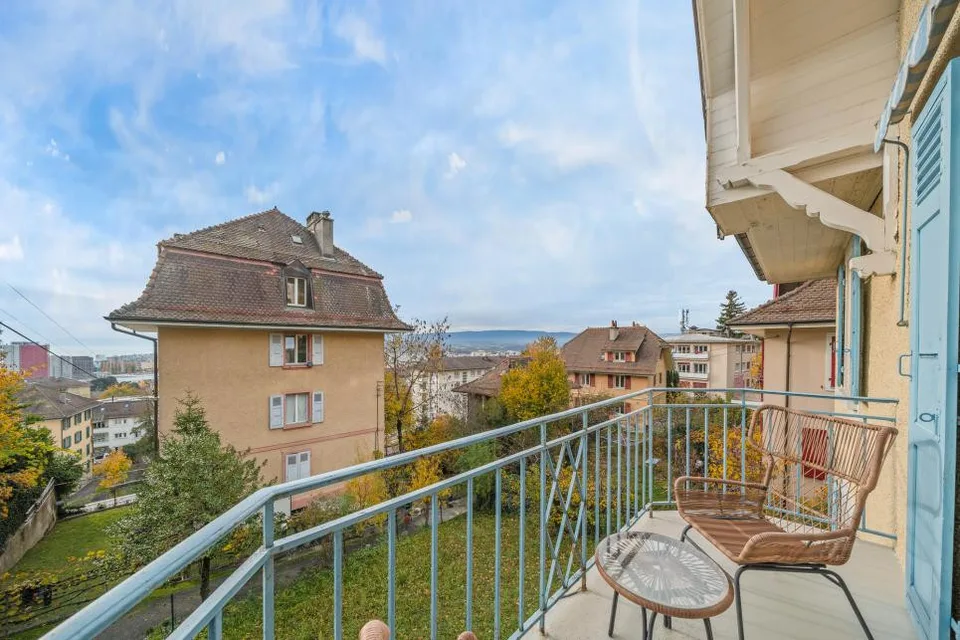 Elegante villa di carattere a Losanna con vista sul lago e potenziale di sviluppo. – foto 20 di 25