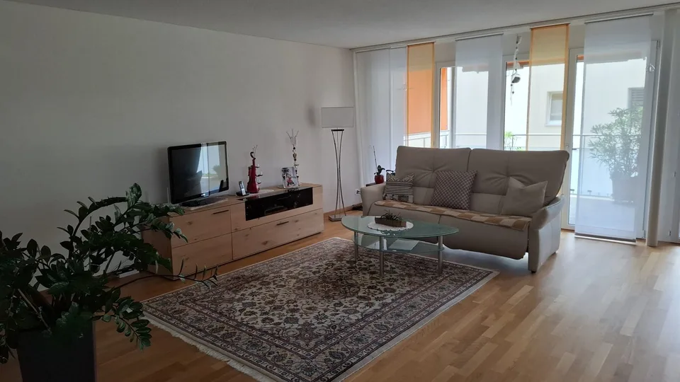 Helle 4-Zimmer-Wohnung im Erdgeschoss in Matzendorf – rollstuhlgängig & tierfreundlich